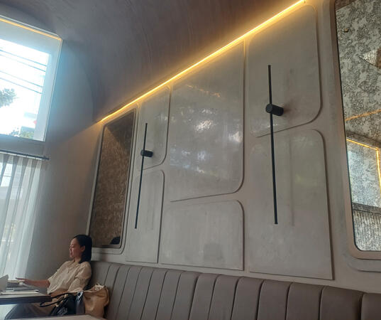 Bodas Bistro &amp; Bar, Bandung - Leganza Stucco